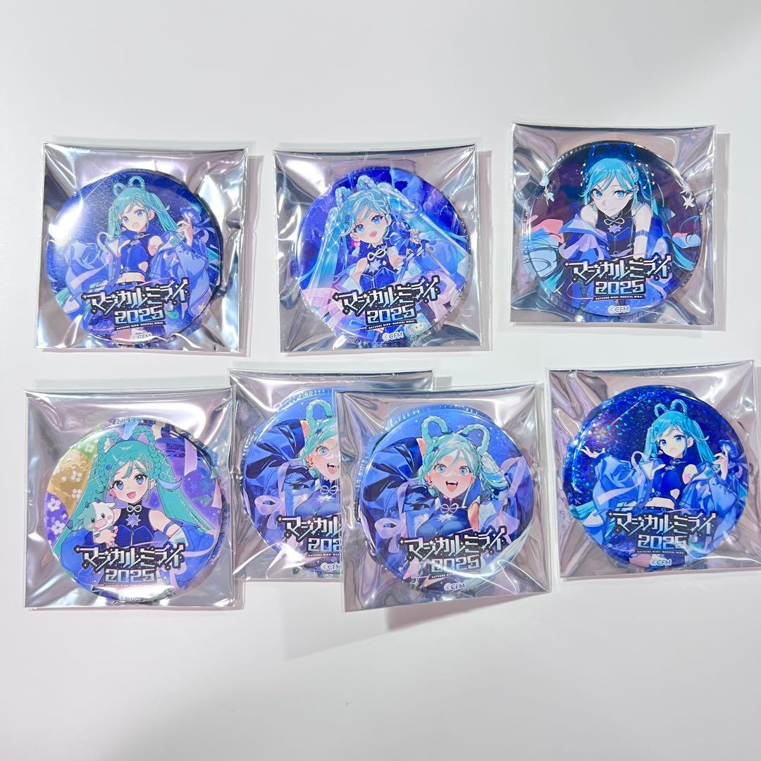 初音ミク マジカルミライ 2025 缶バッジ - メルカリ