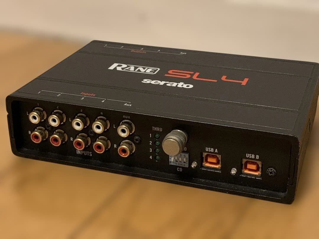 最終型RANE SL4 SERATO DJ交代が簡単USB2系統ACアダプタ付 - メルカリ