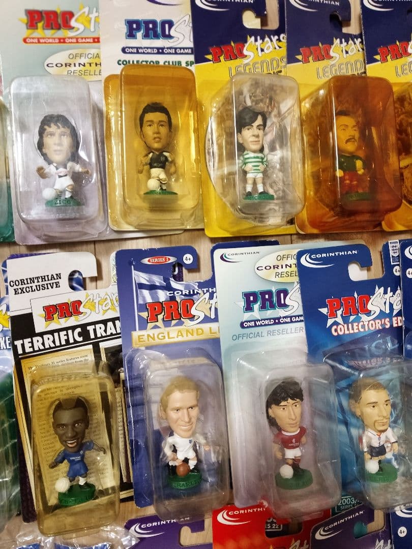 コリンシアン プロスターズサッカー選手フィギュア33体セット - メルカリ