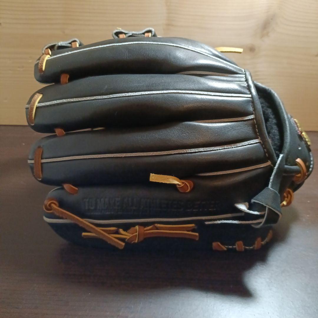 TOKUKAI公式05様】Under Armour 軟式野球グローブ 黒