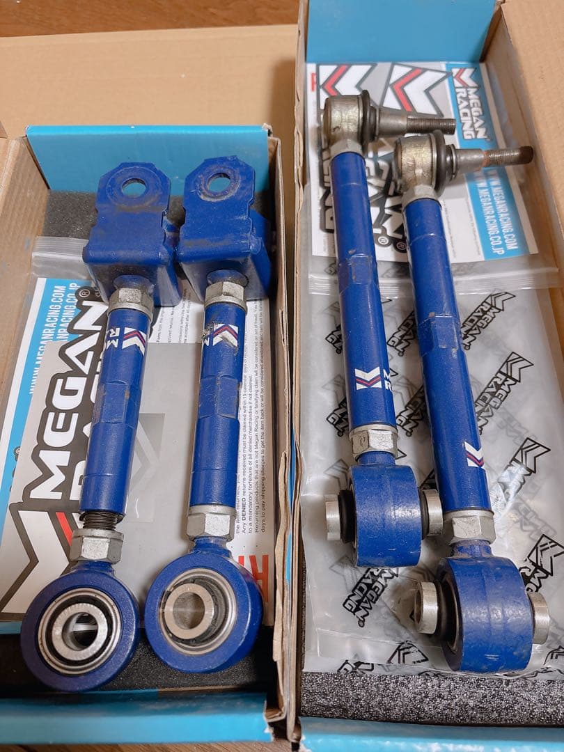 クラウン・マークX MEGAN RACINGリアアッパーアーム リアアッパーアーム+スタビリンクキット MRS-LX-1721 - メーガン