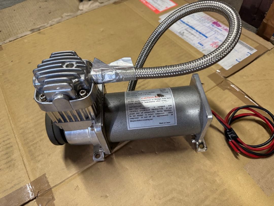 【ラムラム】完動品　VIAIR エアサス用　￼コンプレッサー バイエアー VIAIR 485C コンプレッサー (200psi)BLACK - エアフォース