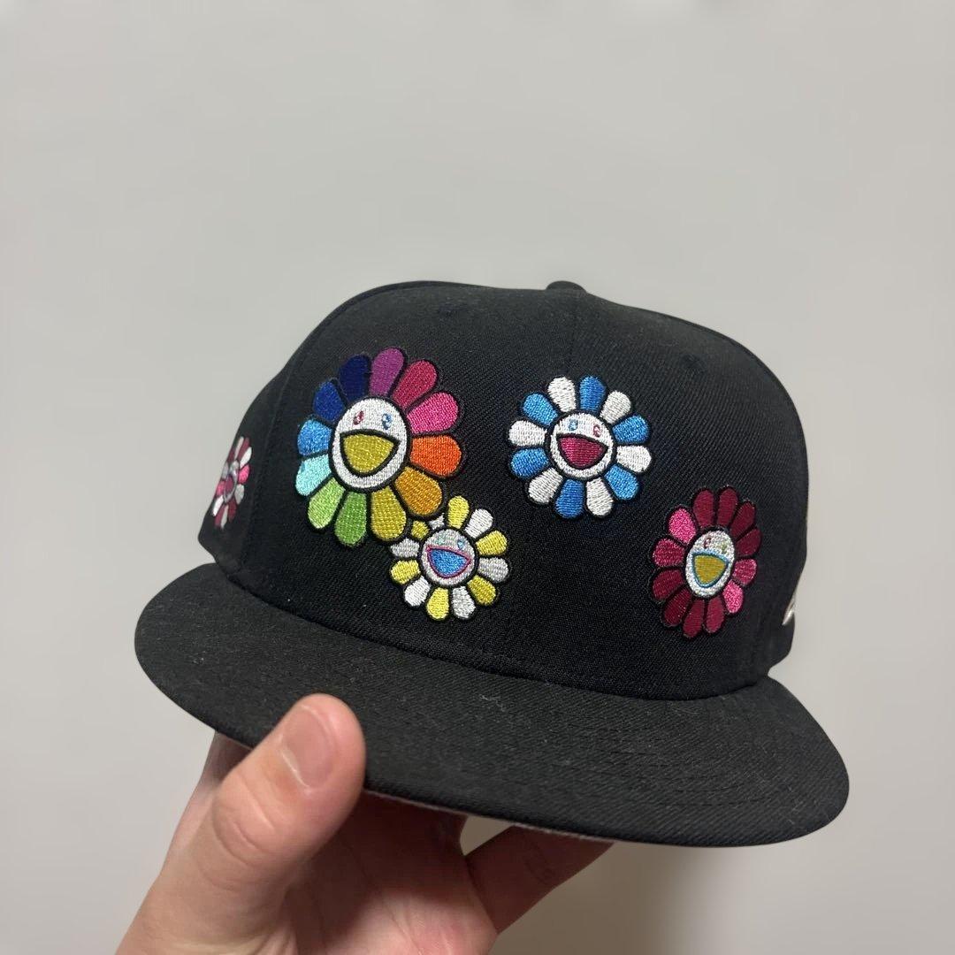 カラフル花刺繍 ブラックキャップ 7 1/4 値段交渉可超美品村上隆✖️ニューエラ カラフル花刺繍 ブラックキャップ 7 1/4 値段交渉可超美品村上隆