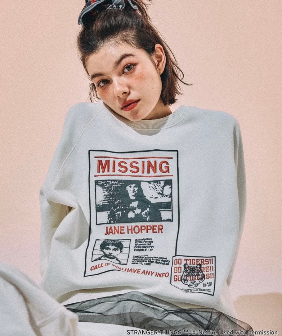 最終値下げ STRANGER THINGSコラボ アソートスウェットプルオーバー