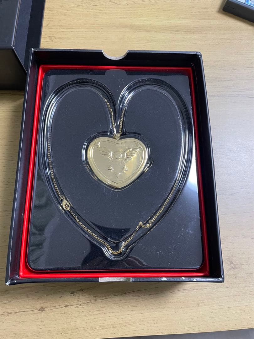 アンダーテール コレクターズエディション ロケットペンダント