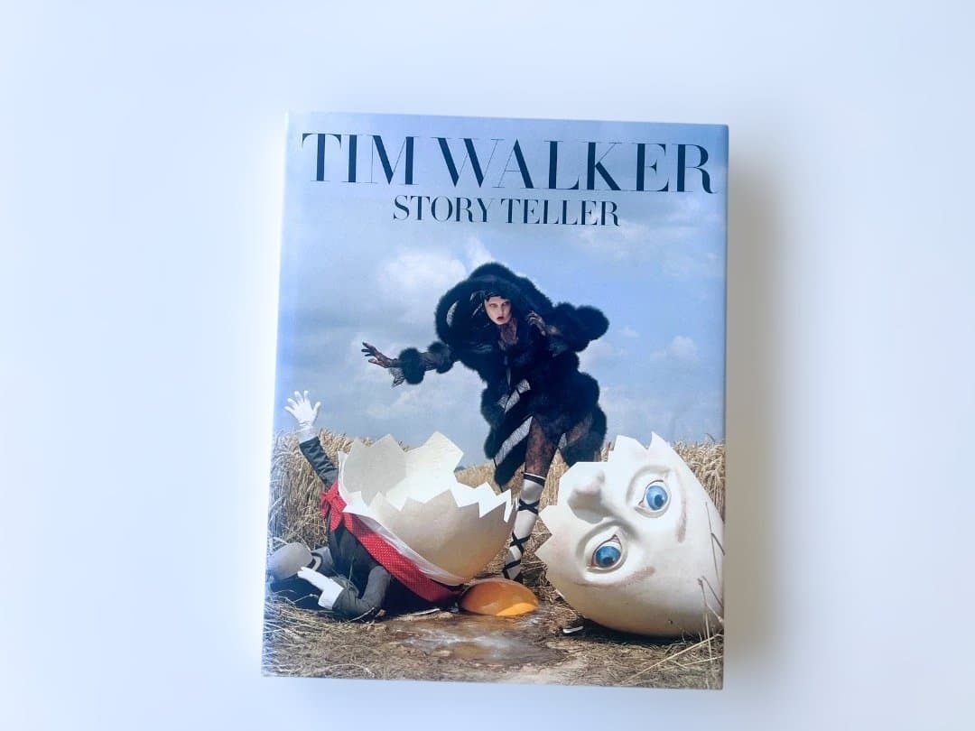 アート・デザイン・音楽 TIM WALKER STORY TELLER Amazon | Tim Walker: Story Teller | Muir, Robin, Walker, Tim