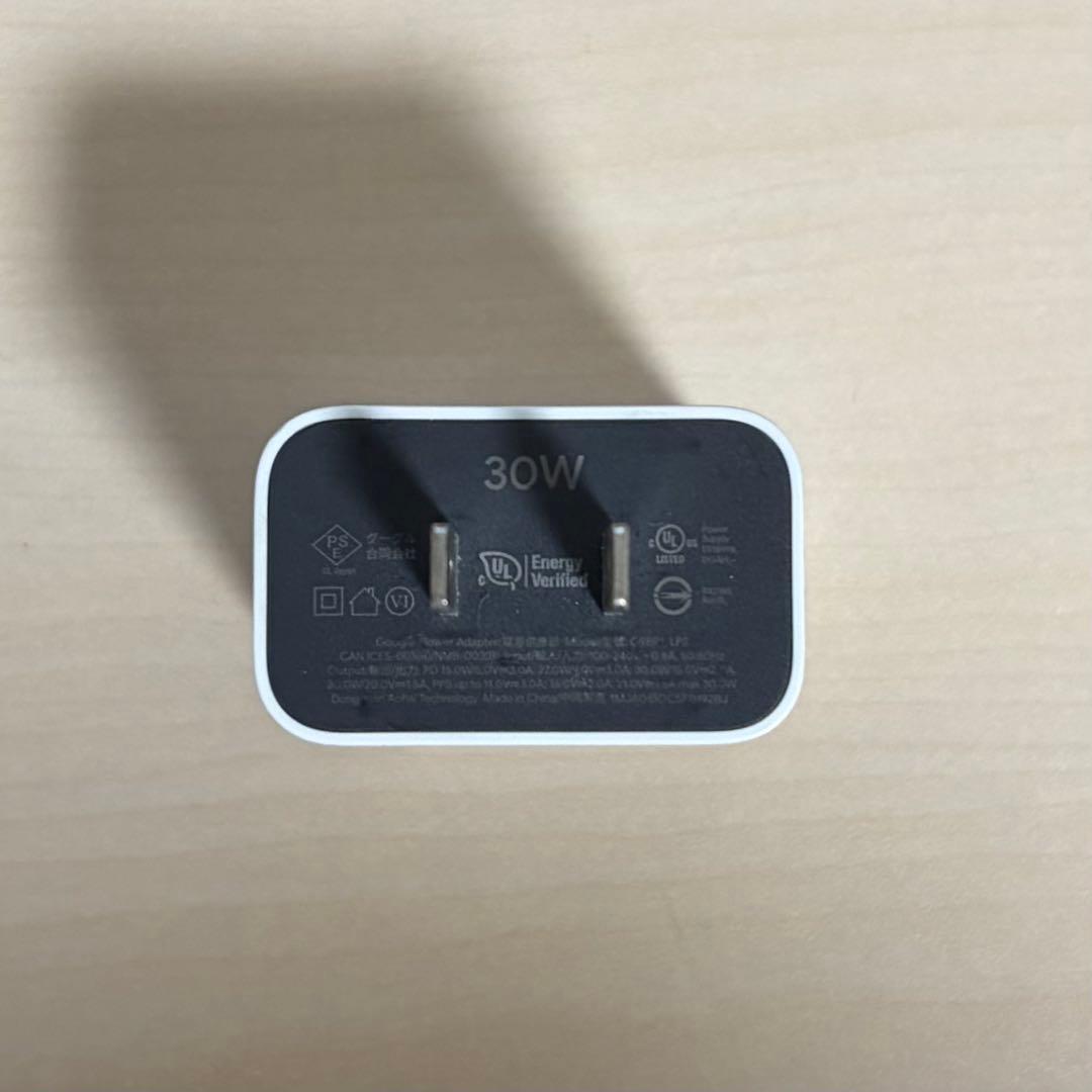 Google Pixel 8 Pro 本体 黒 256gb 30w充電器付きの通販はau PAY