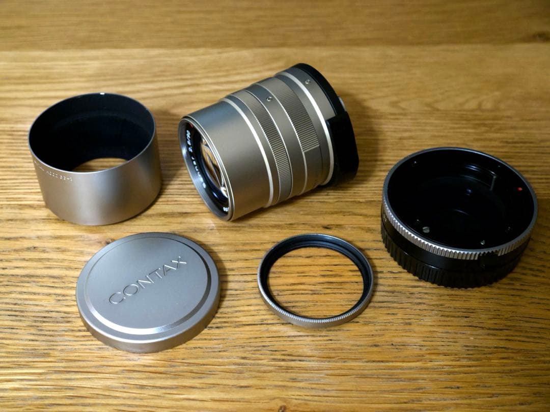 carl zeiss Sonnar 2,8/90 T✳︎ CONTAX G 中望遠】CONTAX G Sonnar T＊ 90mm F2.8 外観レビュー | 収差Love