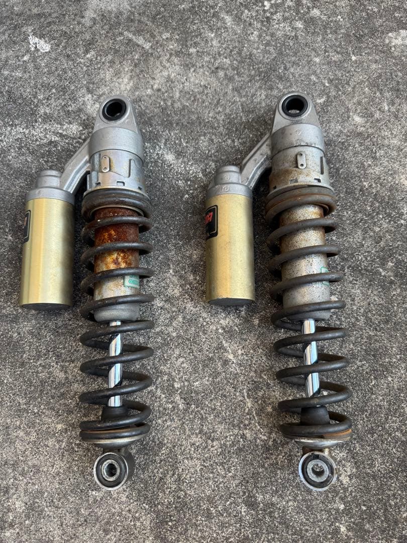 cb400sf nc31 リアサス Amazon | CB400SF NC31 NC42XJR400 4HM SR400 SR500 対応 リア