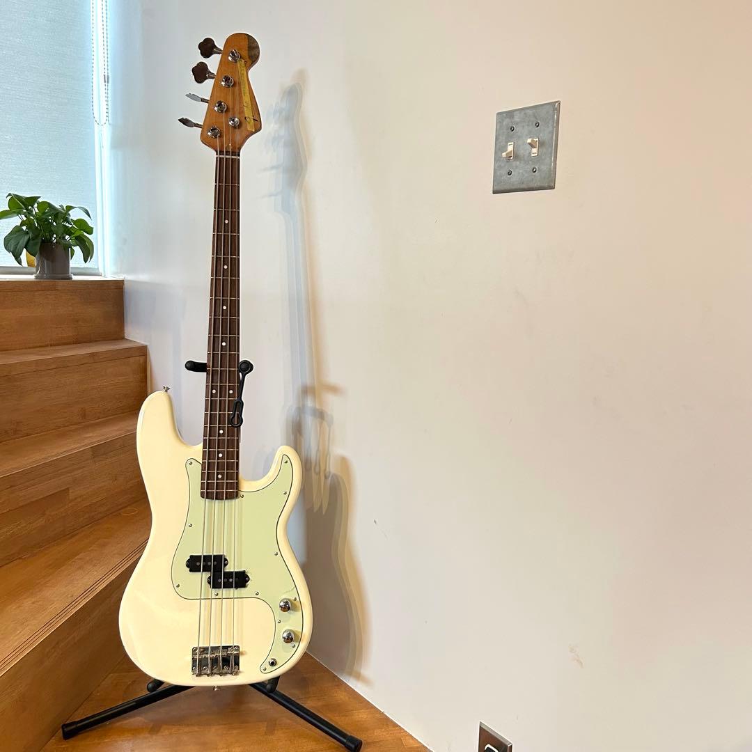 ぼっち・ざ・ろっく山田リョウモデル[第二弾］ Legendプレシジョン