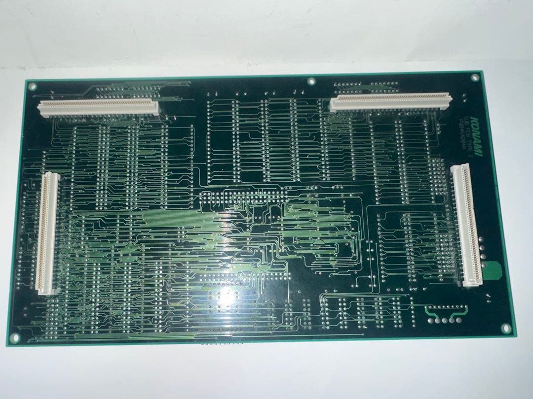 ACゲーム基板「沙羅曼蛇2、ツインビーヤッホー」システムGXSUBボード