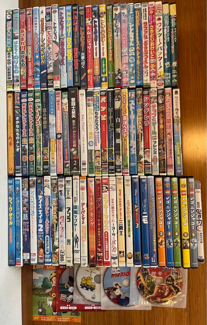 ディズニーなど子供向け DVD Blu-ray まとめ売り 約85枚 未検品 - メルカリ