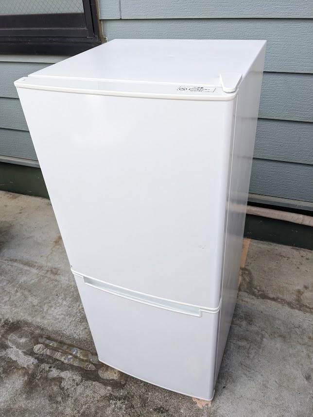 ニトリ NTR-106 2019年製 106L 2ドア冷蔵庫 Nグラシア WH 106L 2ドア冷蔵庫 Nグラシア WH 延長保証付き(リサイクル回収なし