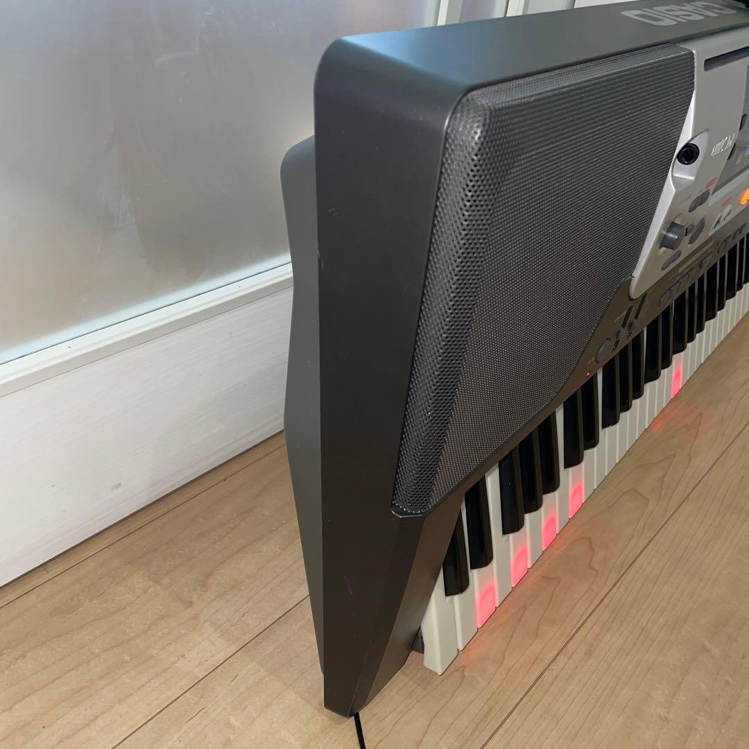 希少上位モデル美品 CASIO LK-301 BB 光ナビゲーション キーボード