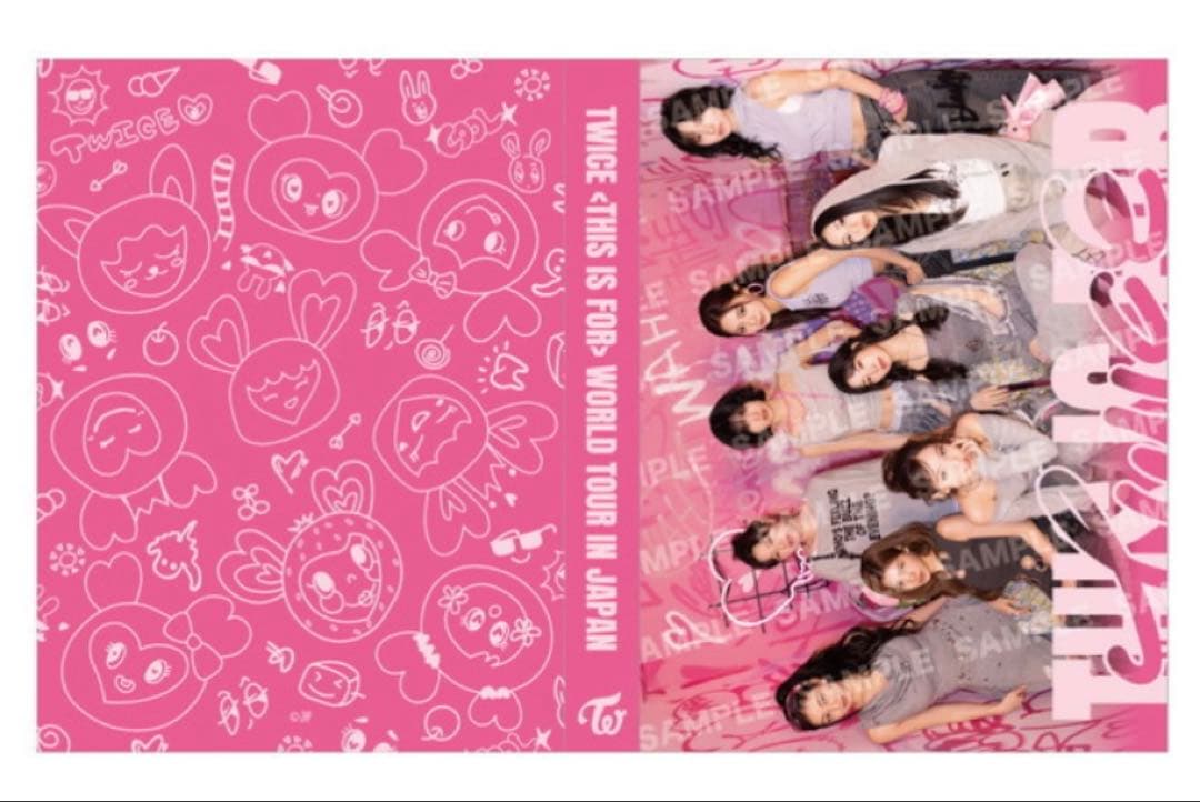 トレカケース Designed by TWICE - メルカリ