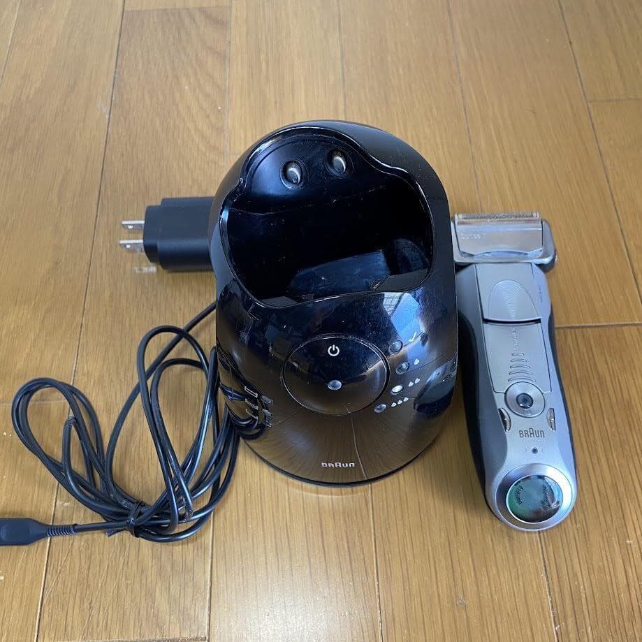 【AJ】ブラウン 7867cc メンズ電気シェーバー シリーズ7 ブラウン シリーズ7 メンズシェーバー 7867ccをレビュー！クチコミ