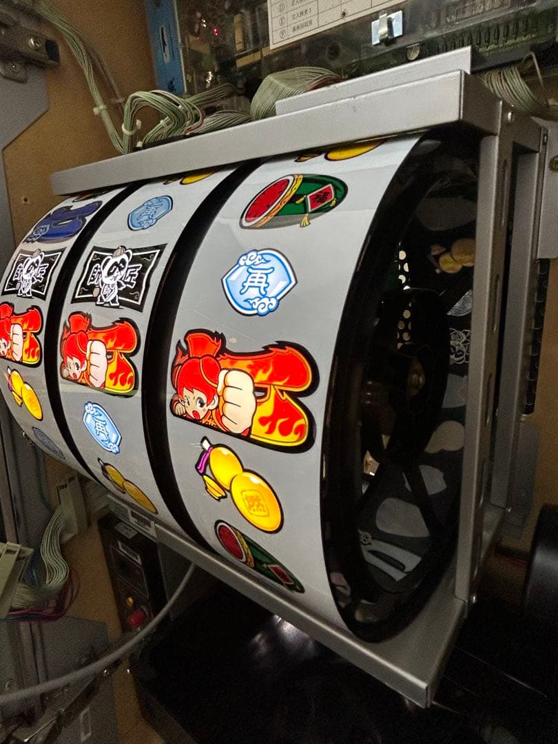 送料込み】パチスロ 燃えよ！ 功夫淑女 カンフーレディ 4号機 実機