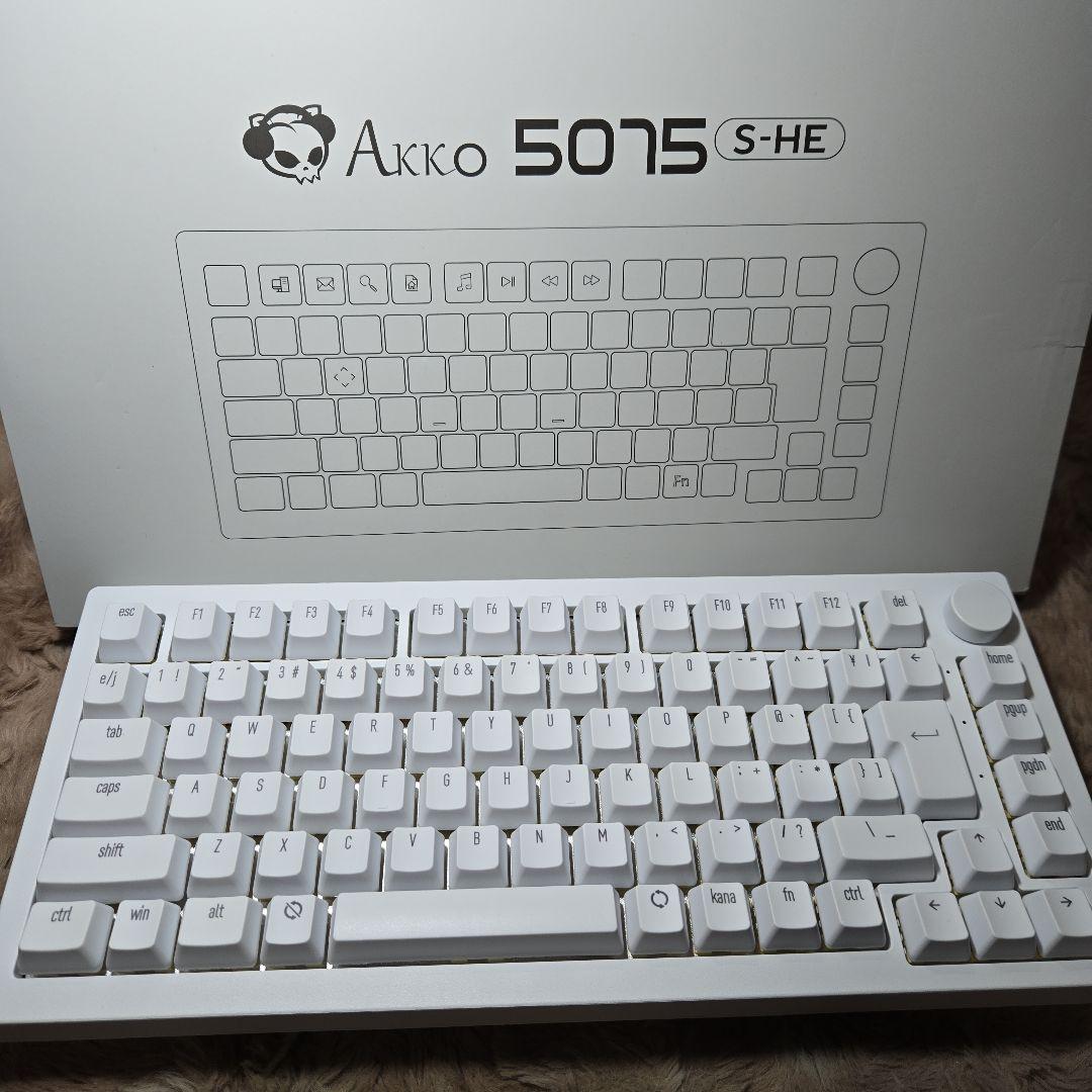 Akko 5075 S-HE Wired Moonlight White - メルカリ