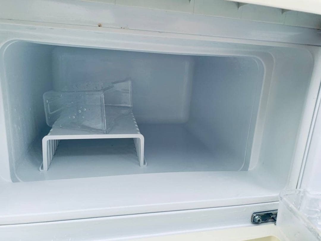 ♢ユーイング ノンフロン冷凍冷蔵庫【2015年製】UR-D90H - 冷蔵庫