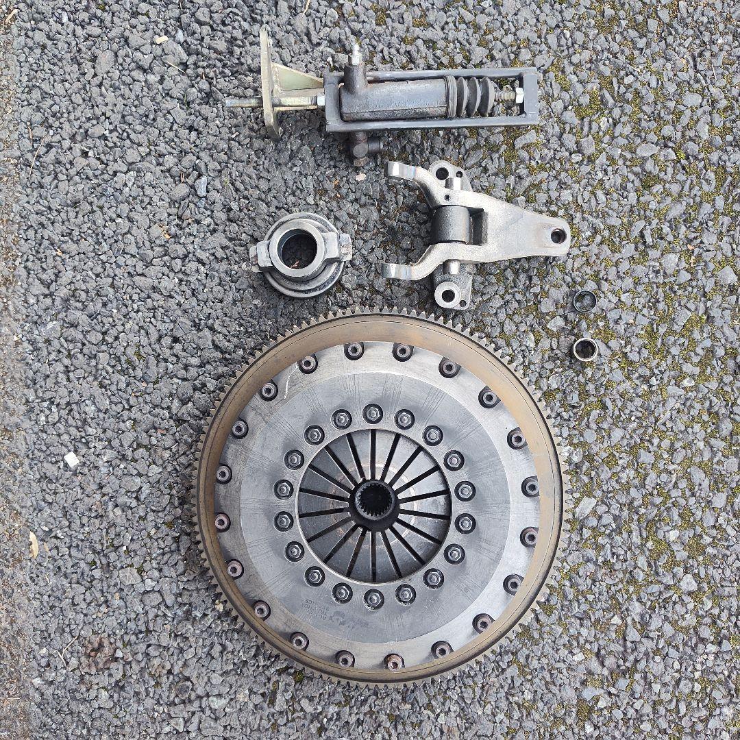 ATSカーボンツインクラッチ、マスターシリンダー他パーツ ATS カーボンツインクラッチ のパーツレビュー | インプレッサ(コヒデ