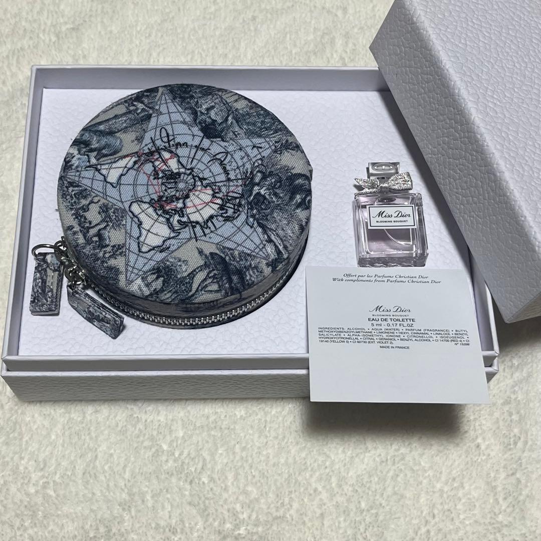 新品未使用 2025 Dior プラチナ会員ウェルカムギフト - メルカリ