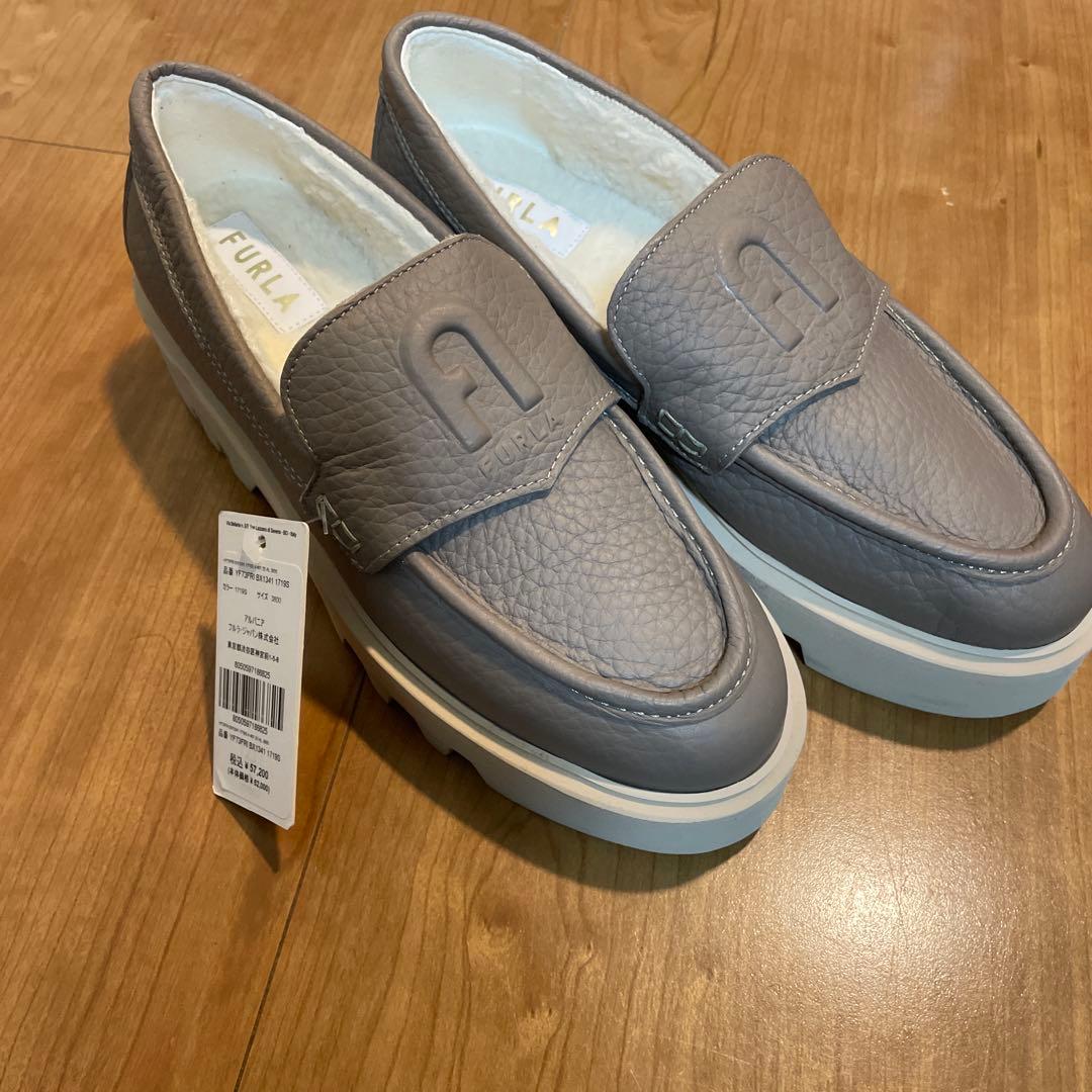 新品未使用　FURLA フルラ　ローファー　厚底　ムートン 箱付き未使用 FURLA フルラ RITA ローファー 厚底 ムートン｜Yahoo
