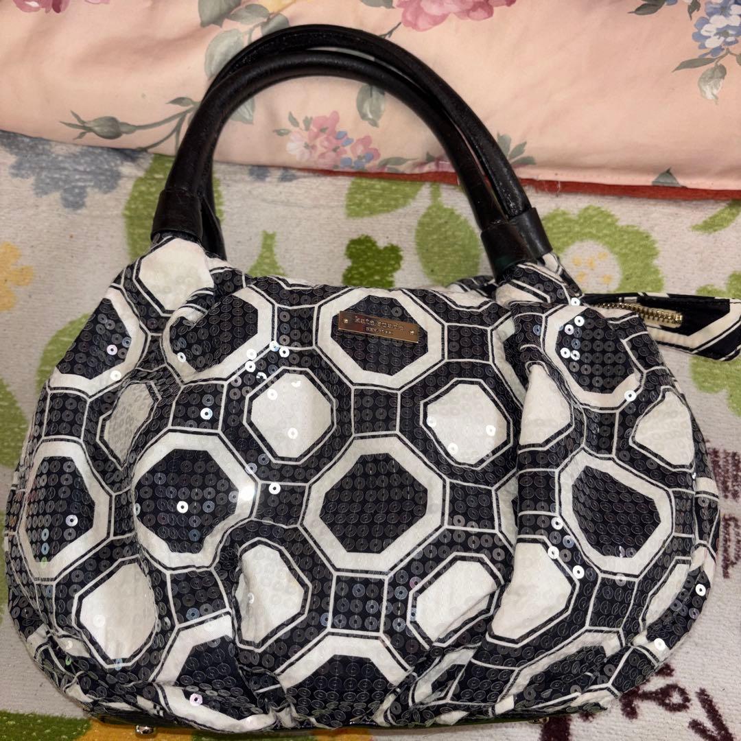 d.i.a. ダイヤ 正規店 ビーズ装飾付き黒キャミソール