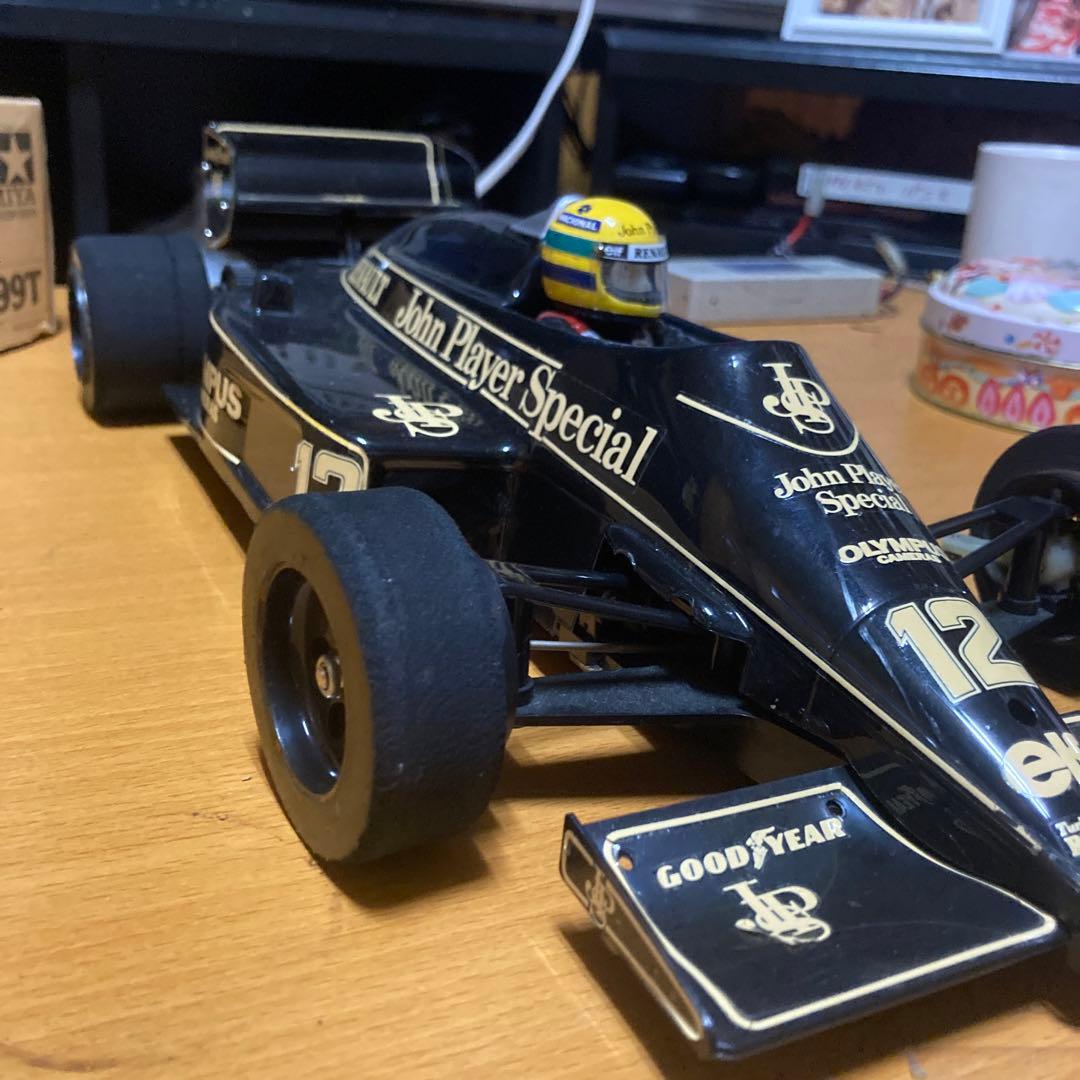 ロータス97-98位です、シャーシ付けます、(元はロータス99Tのカウル