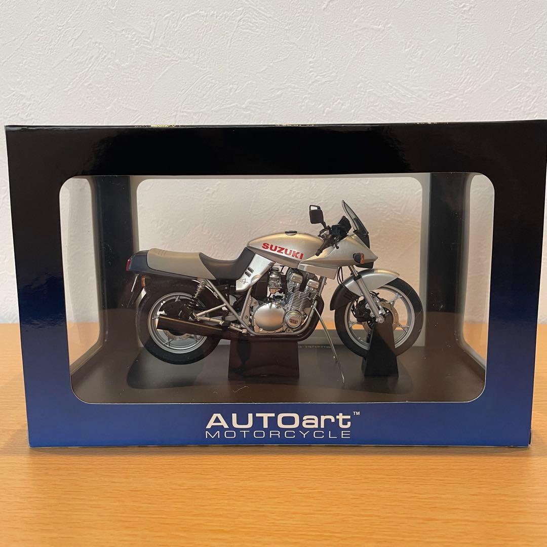 AUTOart Suzuki GSX1100S KATANA 刃 1:12 - メルカリ