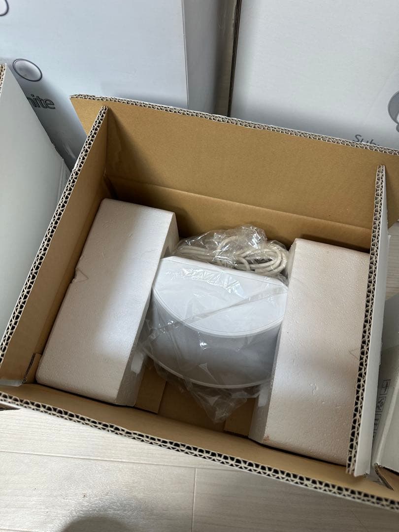 未使用品 NIRO 白 5.1ch スピーカー マルボーロ懸賞品 1※