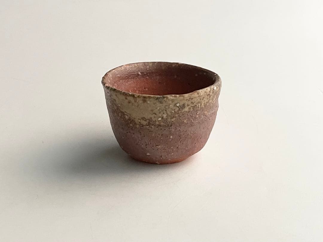 陶芸家　小山冨士夫　備前　酒器　酒盃　ぐい呑　箱なし　信楽 No.21 備前ぐいのみ／Sake cup, Bizen | しぶや黒田陶苑