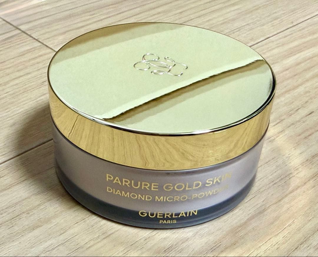新品 ゲラン パリュールゴールドスキン D-マイクロパウダー 01 35g パリュール ゴールド スキン Dマイクロパウダー / ゲラン(ルース