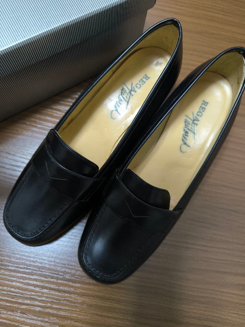 REGAL 黒 レザー ローファー - メルカリ