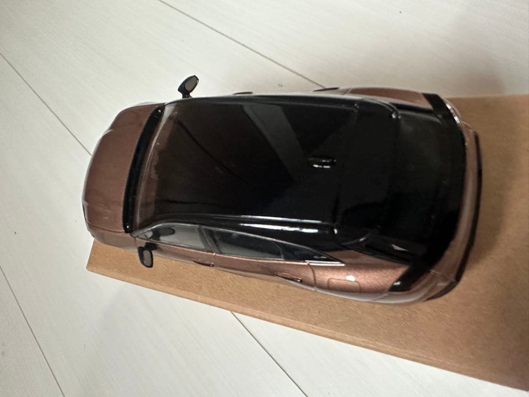 おーちゃん専用 トヨタクラウンスポーツ 1/30 ブラック×プレシャスブロンズ