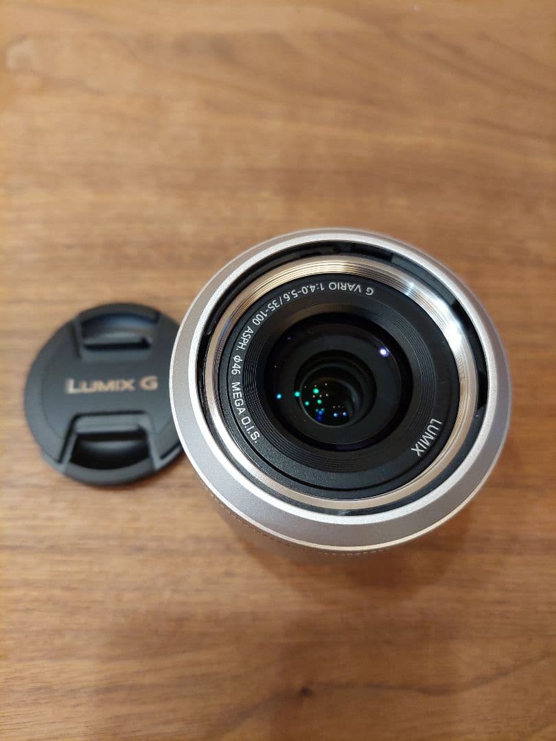 ズームレンズ　LUMIX G 35-100 F4.0-5.6