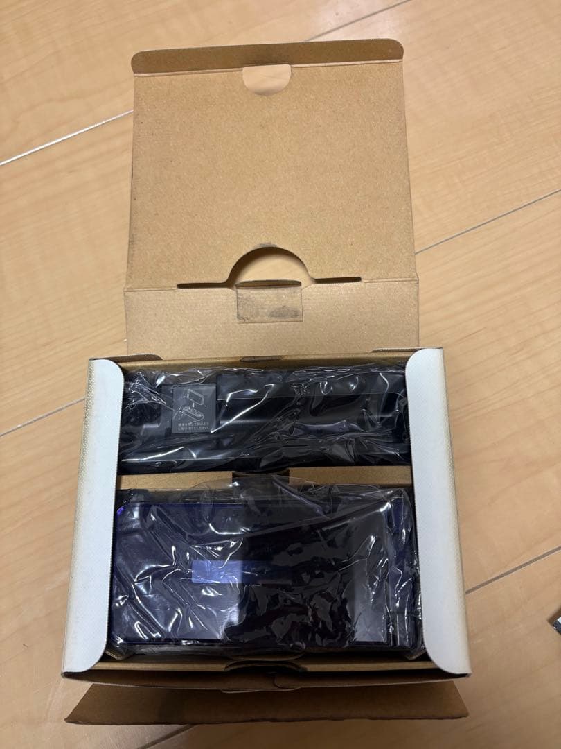 AQUOS ケータイ SH-01J ダークブルー 本体