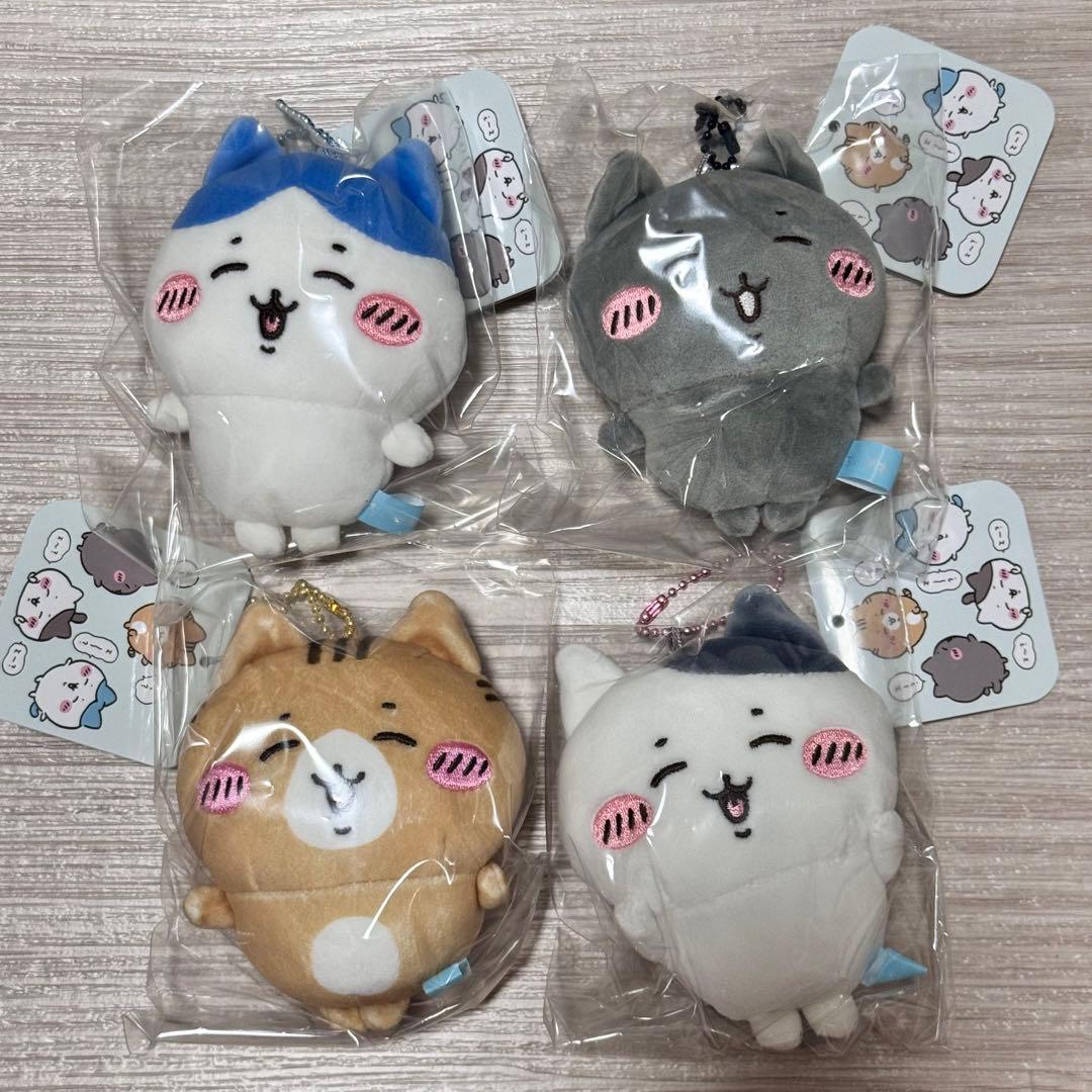 ハチワレとごきげんななかまマスコット ちいかわ ハチワレ - メルカリ