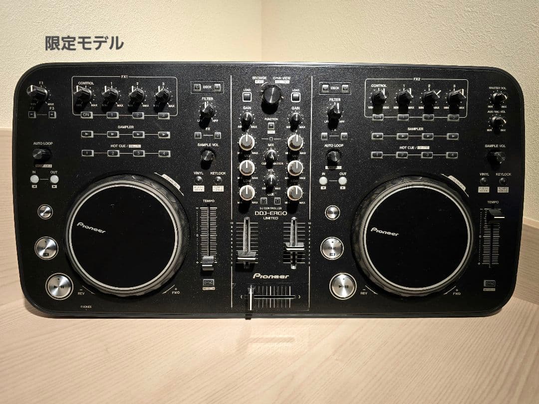 Pioneer DDJ-ERGO LIMITED 限定モデル DJコントローラー Amazon.co.jp: パイオニア DJコントローラー Pioneer DDJ-ERGO Limited