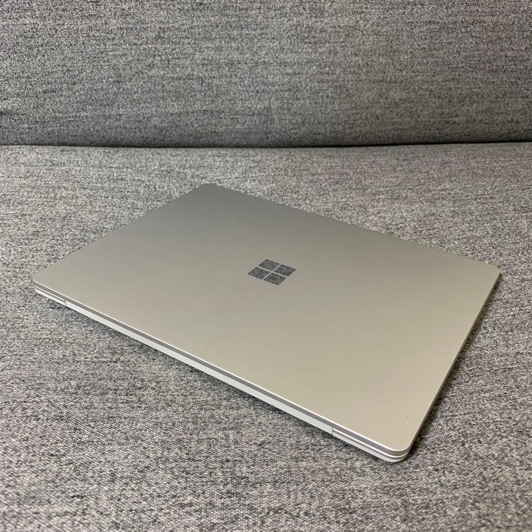 【美品】Microsoft Surface Laptop Go3【ノートPC】 Surface Laptop Go 3を購入(12.4 インチ、タッチスクリーン、i5