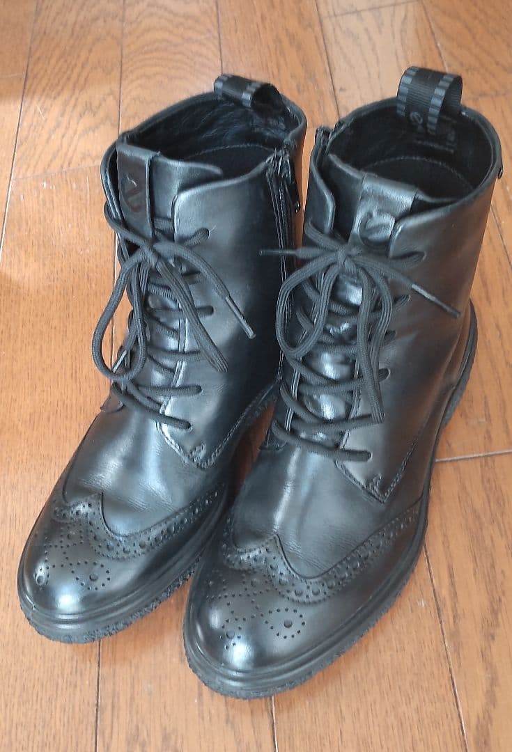 ecco エコー 黒レースアップブーツ サイドファスナー付き 23.5cm