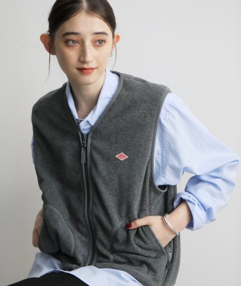 ダントン フリース ベスト Vネック S グレー - メルカリ