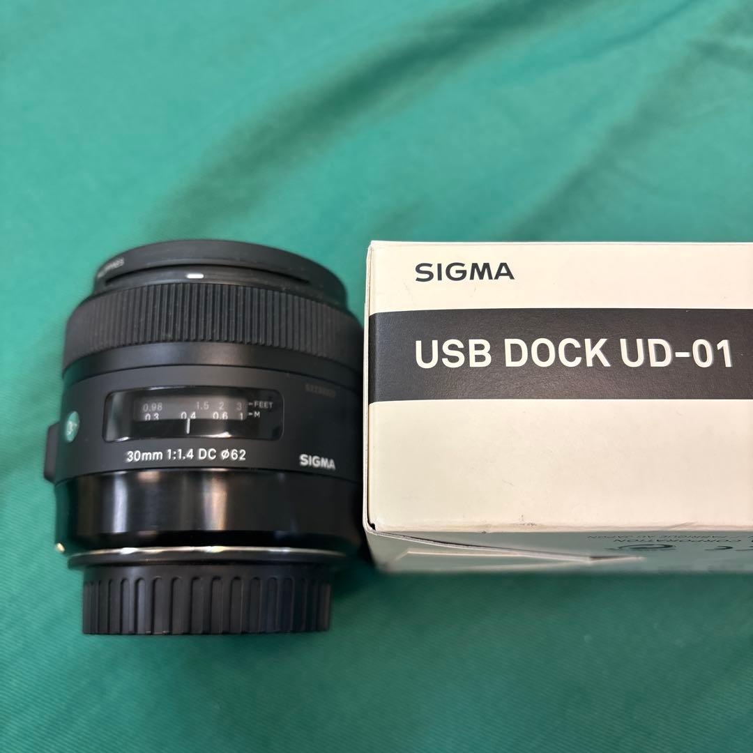SIGMA 30mm F1.4 DC レンズ USBドック付 Amazon.co.jp: SIGMA シグマ Nikon Zマウント レンズ 30mm F1.4 DC DN