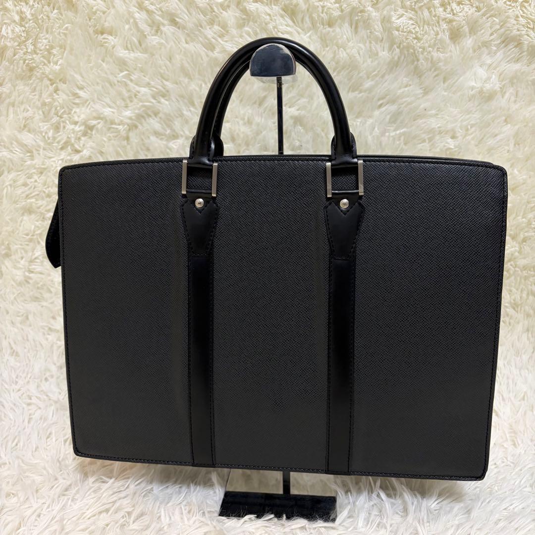 ルイヴィトン タイガ ポルトドキュマン ロザン アルドワーズ ビジネス