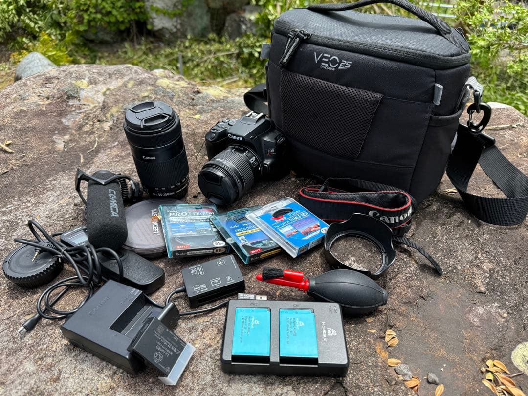 即撮影可！Canon Kiss X10本格フルセット 楽天市場】キヤノン EOS Kiss X10 ボディ ブラック + 望遠ズームレンズ