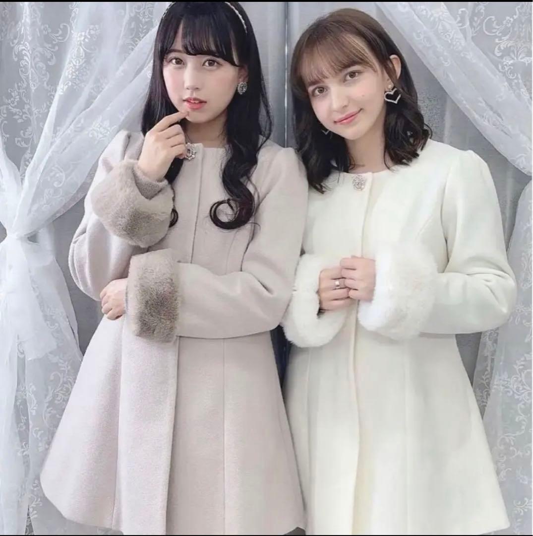 evelyn ビジュー コート ロングコート 2022 - メルカリ