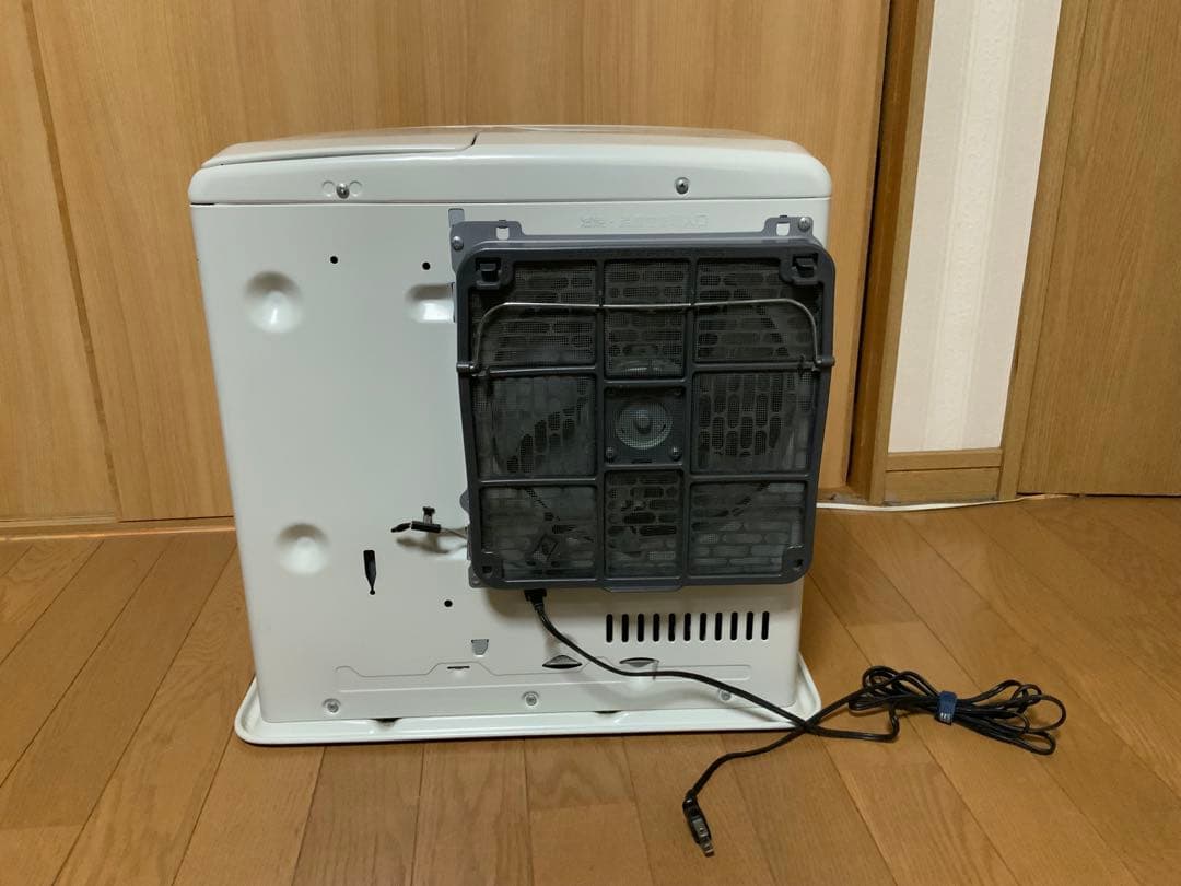 石油ファンヒーター ダイニチFW−568L - メルカリ