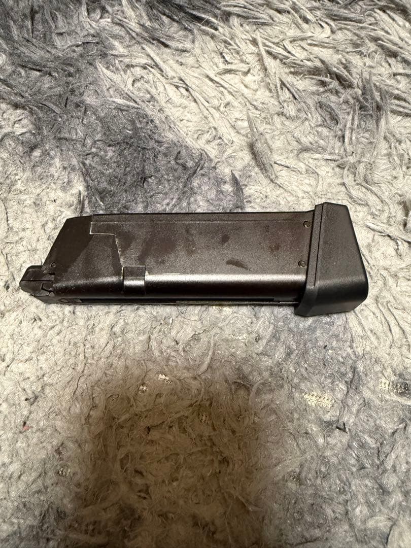 本日打切 東京マルイ グロック19 Gen4/マグウェル付