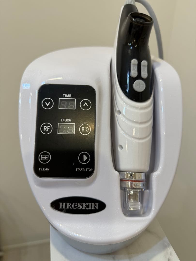 エステ版ポテンツァ/電動ノンニードル導入器/美容機器 /水光 ニードレス水光RF 電動ノンニードル導入器/美容機器 /ポテンツァ美容/水光 ニードレス水