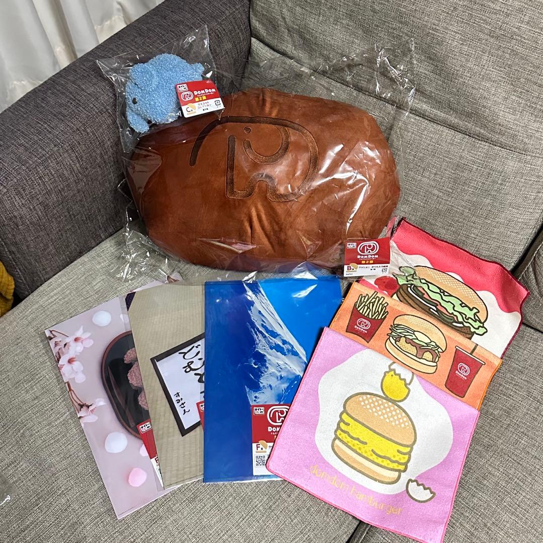 ドムドムハンバーガー タイトーくじ まとめ売り - メルカリ