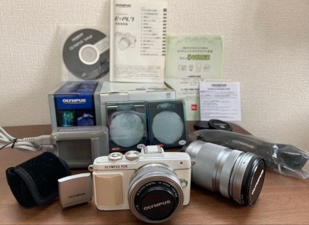 【値下げ中】OLYMPUS E-PL7♡お得セット Amazon | OLYMPUS ミラーレス一眼 PEN E-PL7 14-42mm EZレンズキット